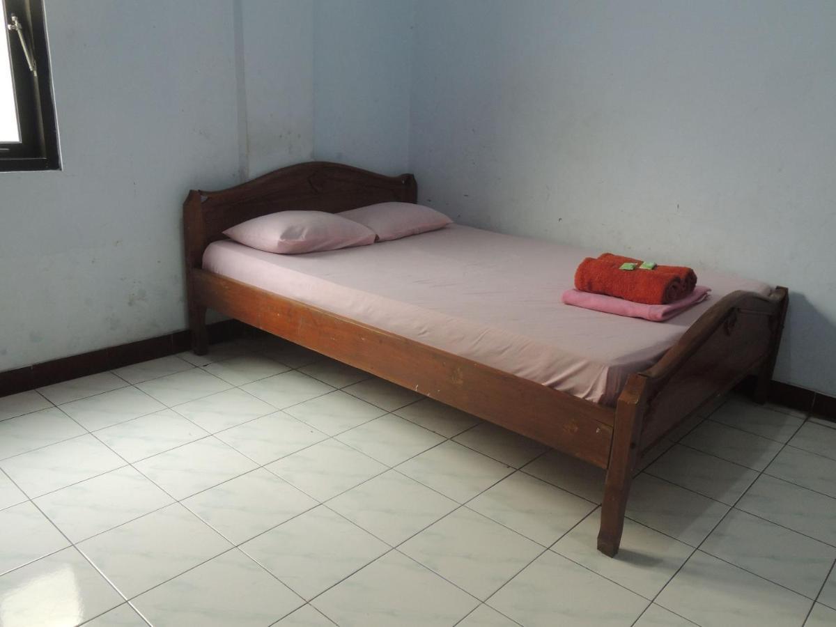 Hotel Sejahtera Kebumen Exterior foto