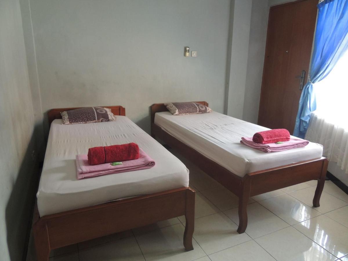 Hotel Sejahtera Kebumen Exterior foto